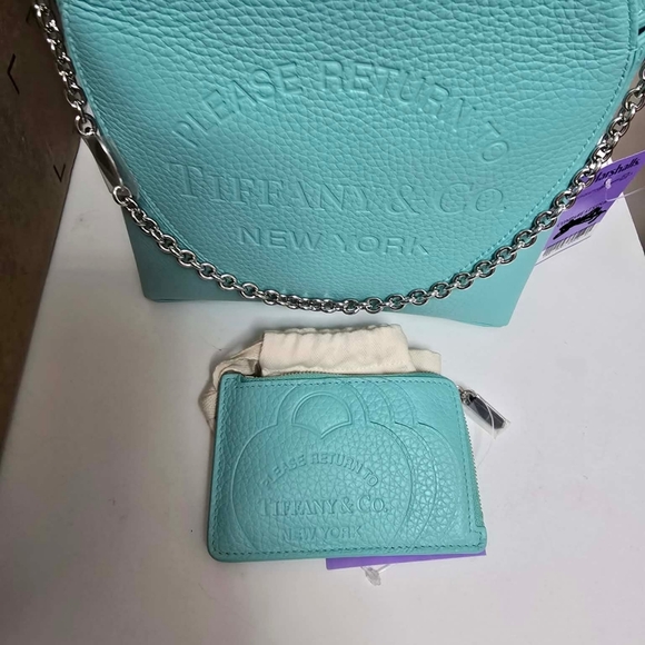 Tiffany & Co. Aqua Leather Shoulder Bag & Matching Tiffany WALLET - Picture 4 of 8